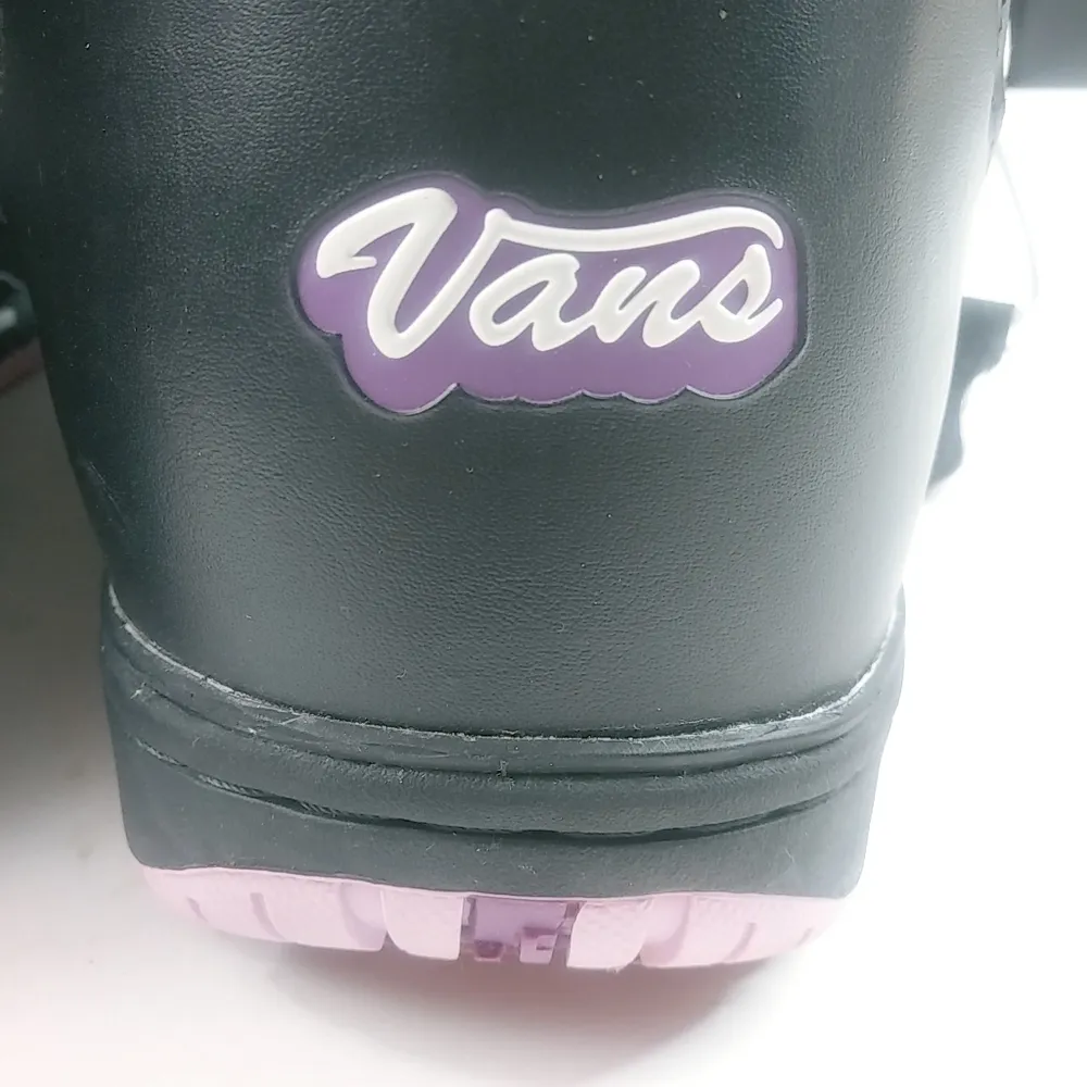 VANS Mantra 10 Purple Black Snow Sports Boots - Image 11