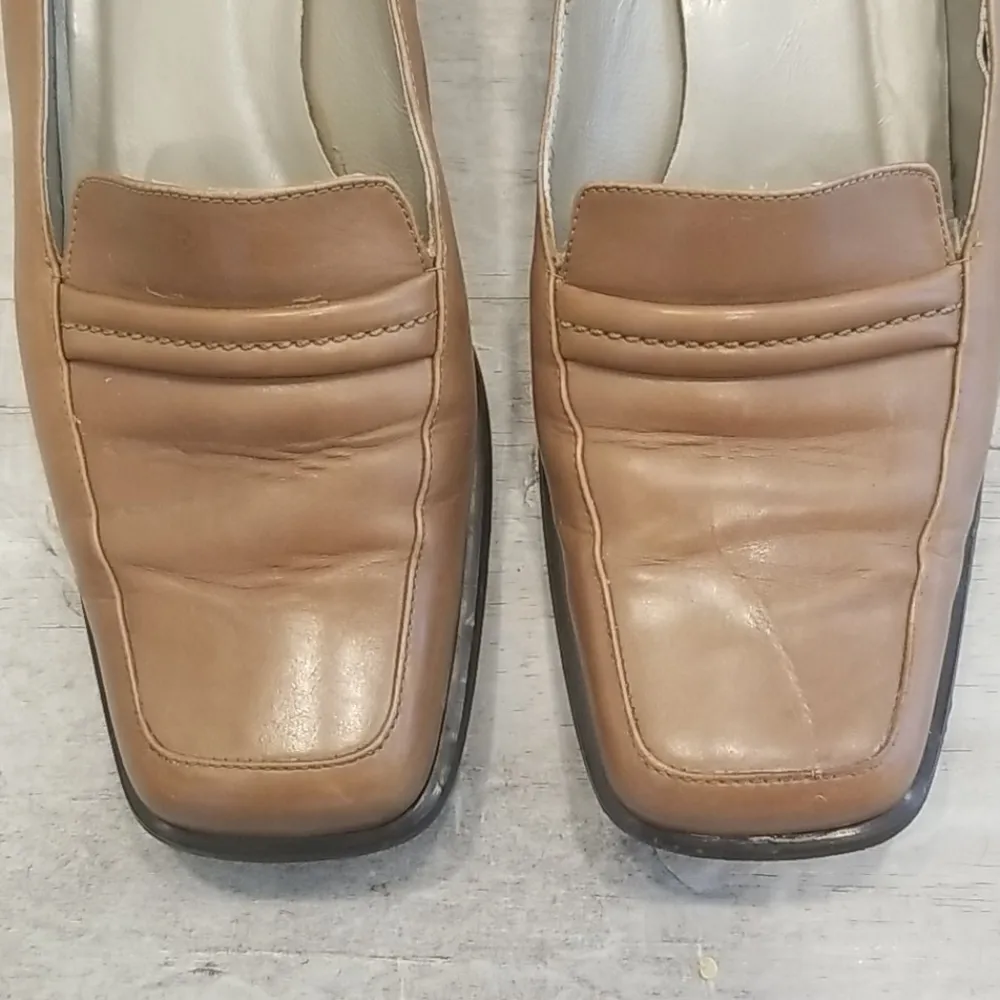 💕SAKS FIFTH AVENUE💕 Penny Loafer Leather Heels - Image 3