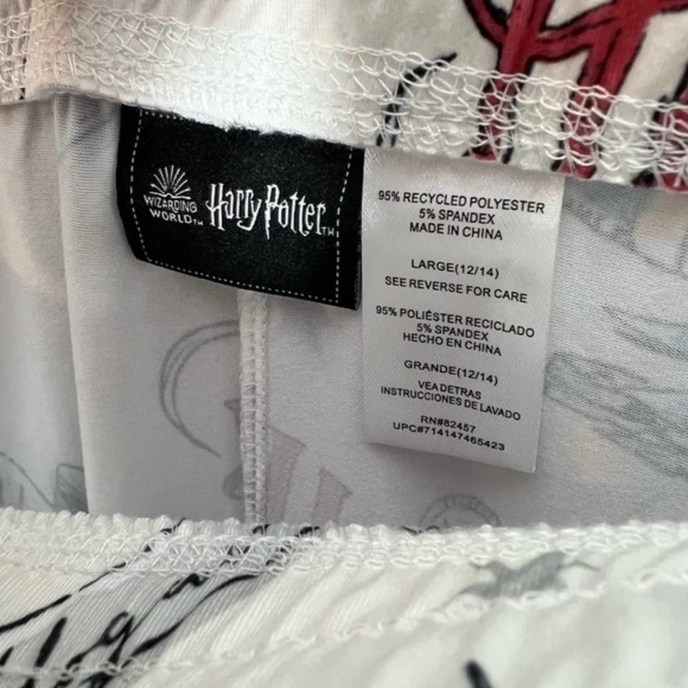Harry Potter Jogger Sleep Pant White Hogwarts print athleisure lounge pant large - Image 8