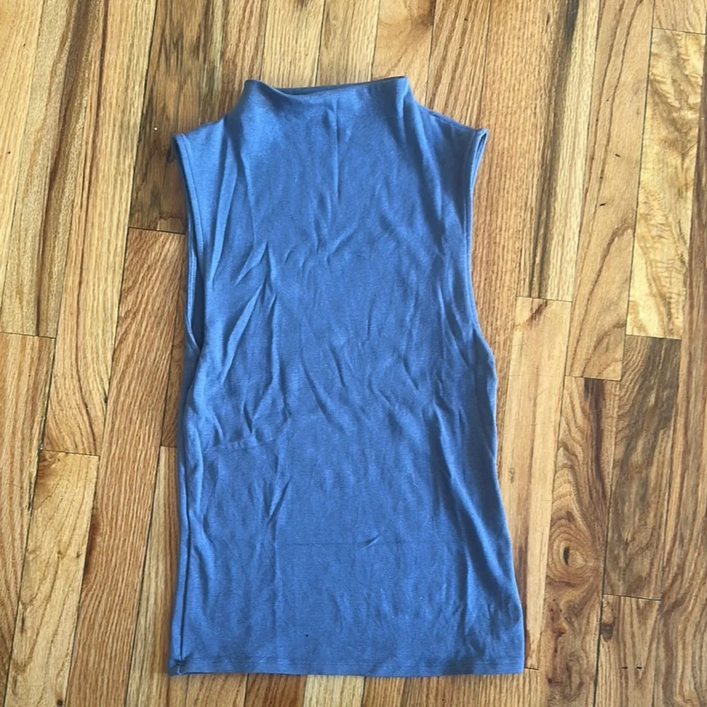 Zara mock neck blue sleeveless top - Image 6