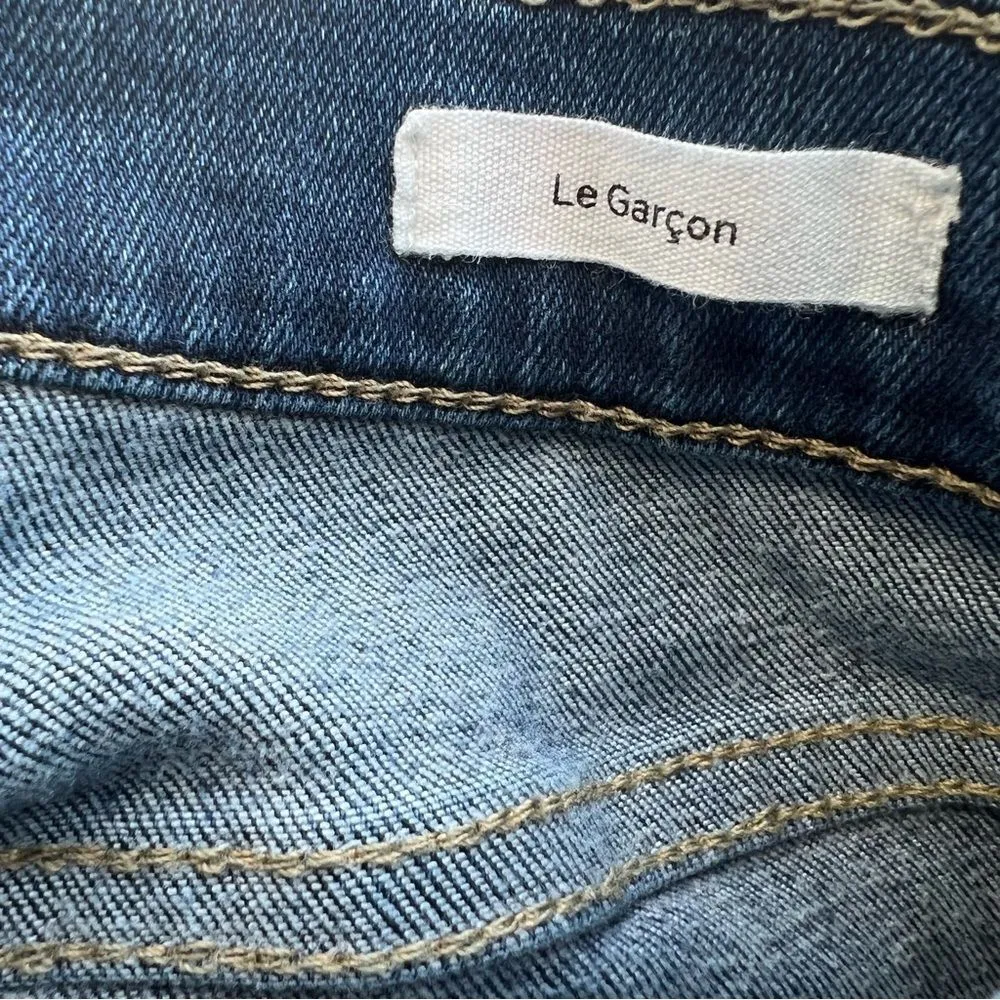 Frame Le Garçon Mid Rise Boyfriend Jean Lupine Grind - Image 6