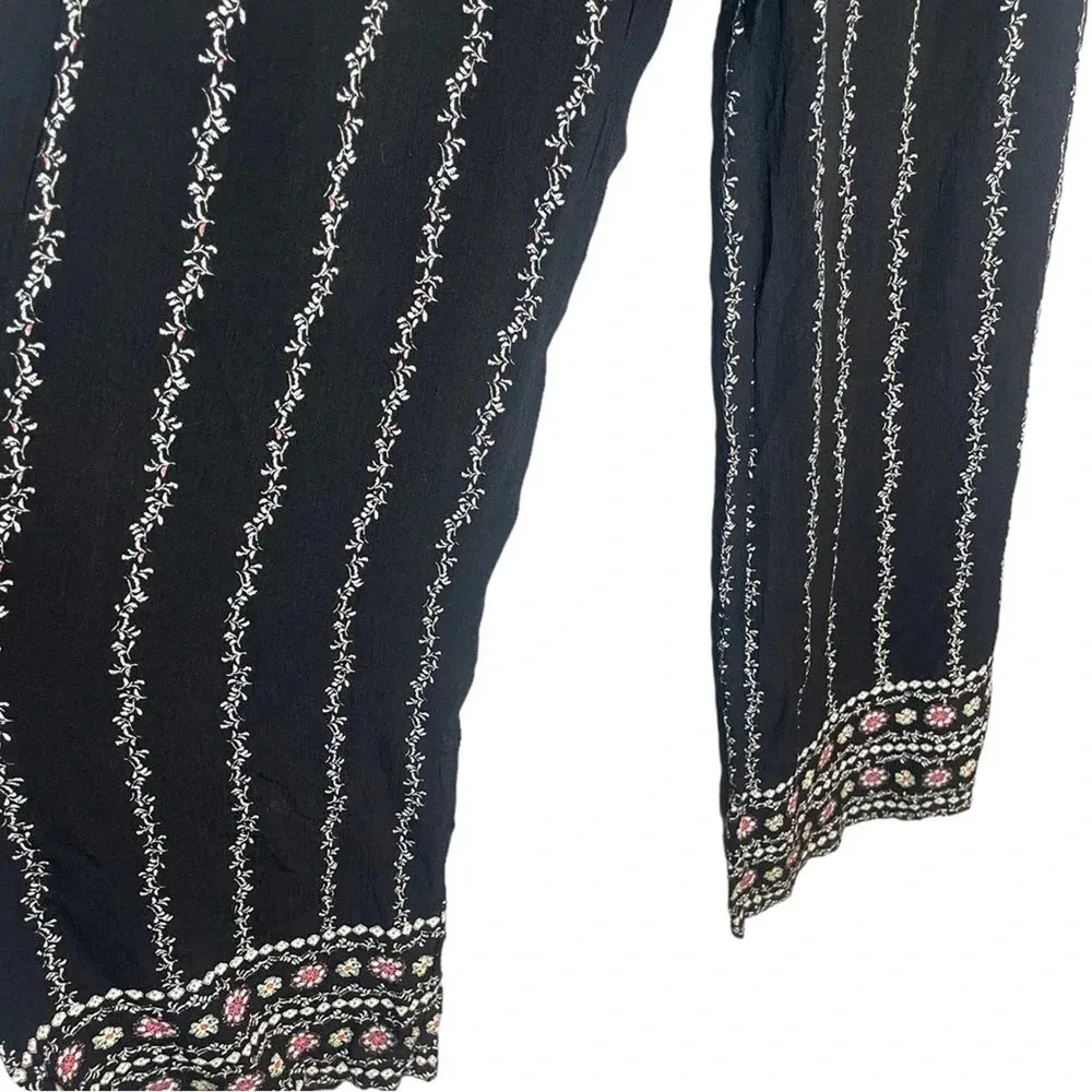 Three Dots  Women’s Size Small Printed Pant (Black Floral) - Image 5