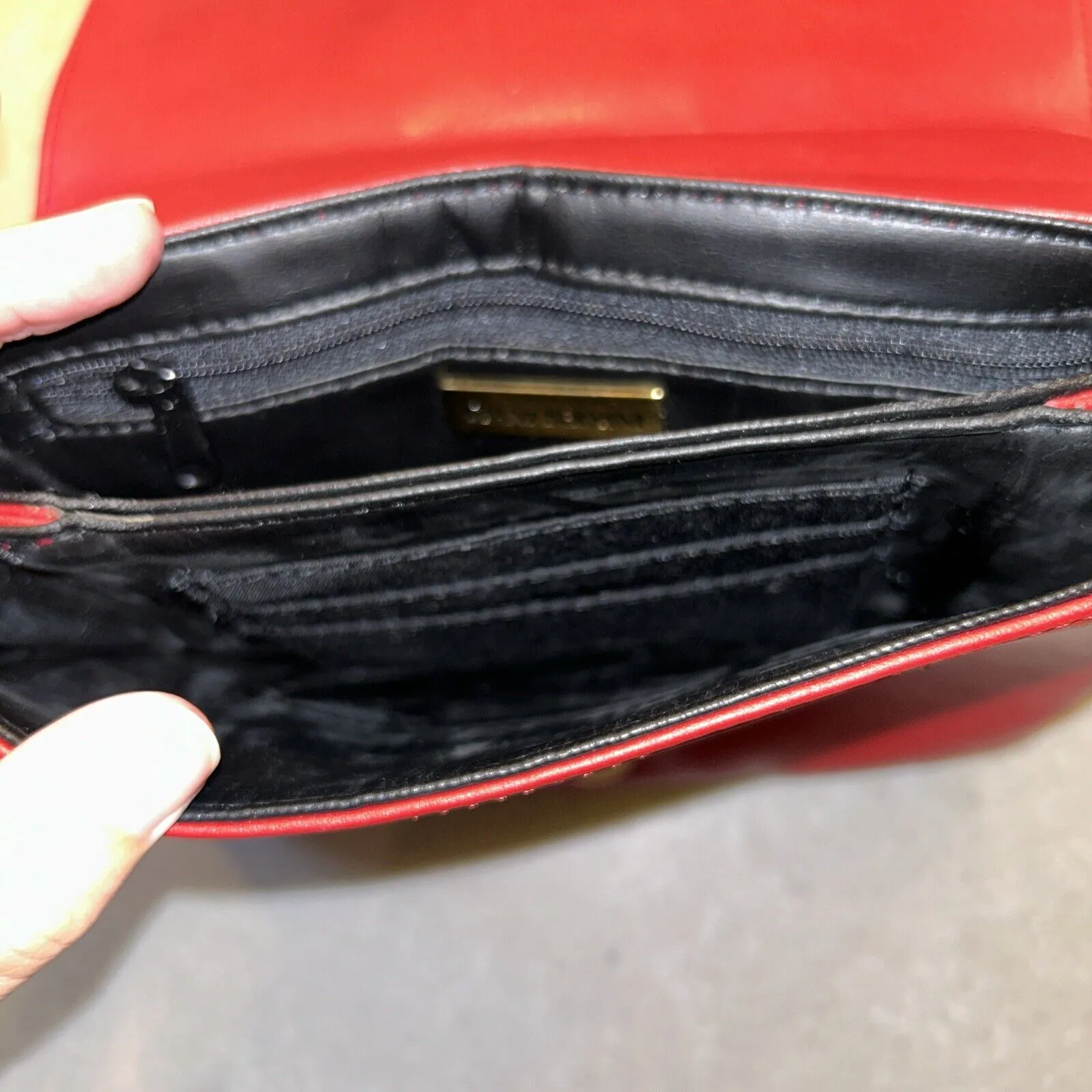 EUC Giani Bernini Red Pebble Leather Crossbody Handbag Purse - Image 5