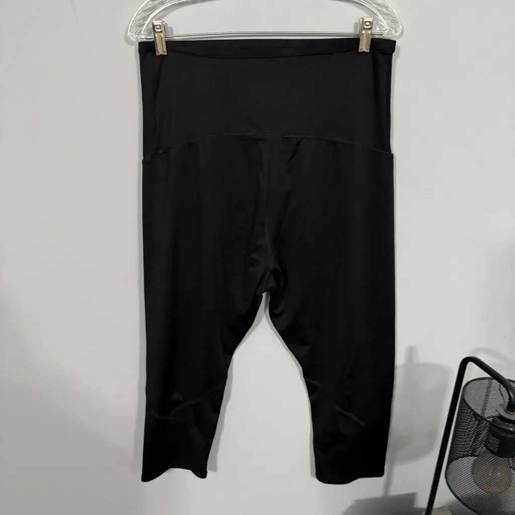 A Glow Active Capris Leggings Solid Black Women's Size XL Maternity Athleisure - Image 3