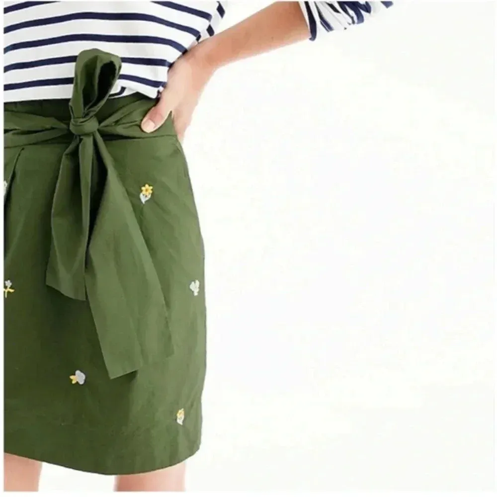 J. Crew | Olive Green Embroidered Floral Bow Tie Skirt Size 00 XXS XS - Image 2