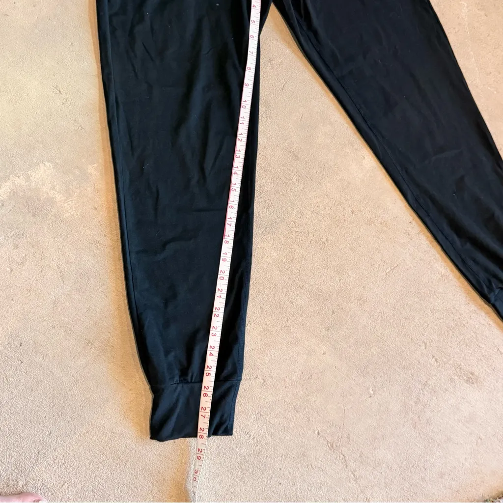 SHEIN Black High-Waisted Leggings - Image 5