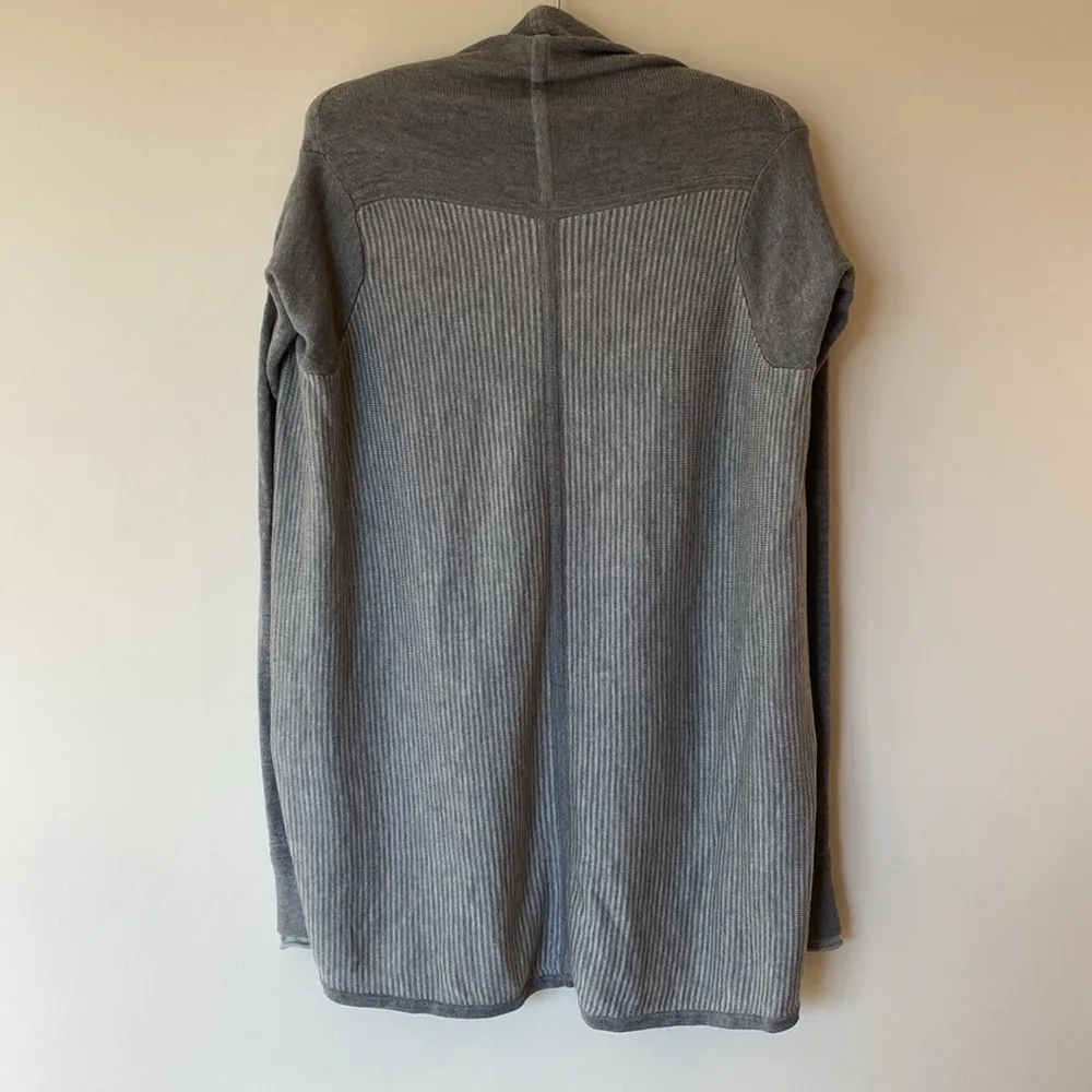 Lululemon knit shrug sweater Gray striped sweater Size 4 - Image 4