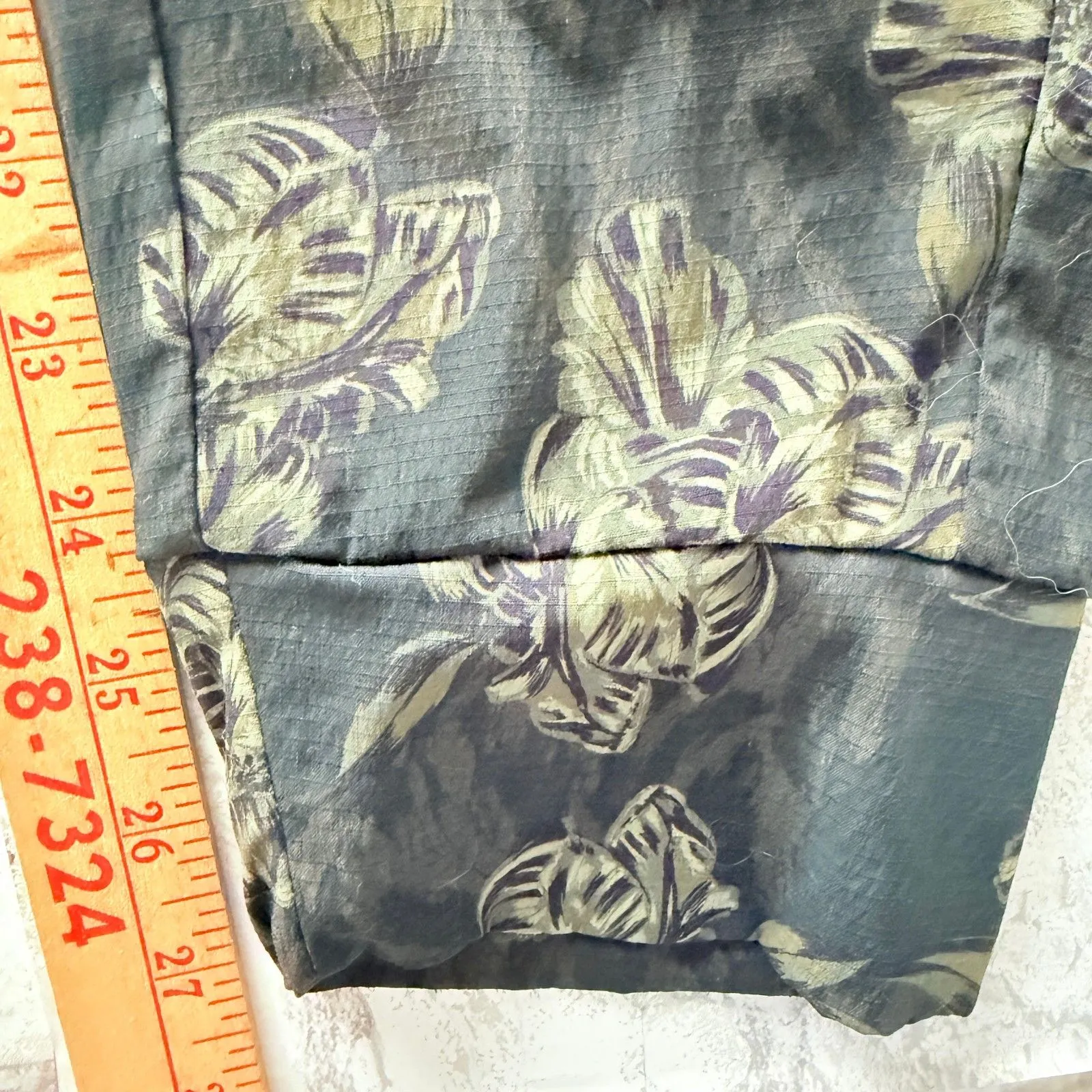 Athleta Trekkie North  Terra Firma Olive Green Floral Printed Jogger Sz 10 - Image 7