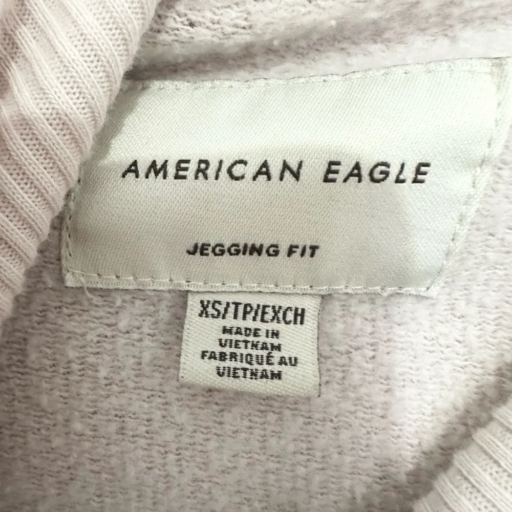 American Eagle Pink Camo Cowl Neck Oversized Sweatshirt Womens XS Jegging Fit - Image 2