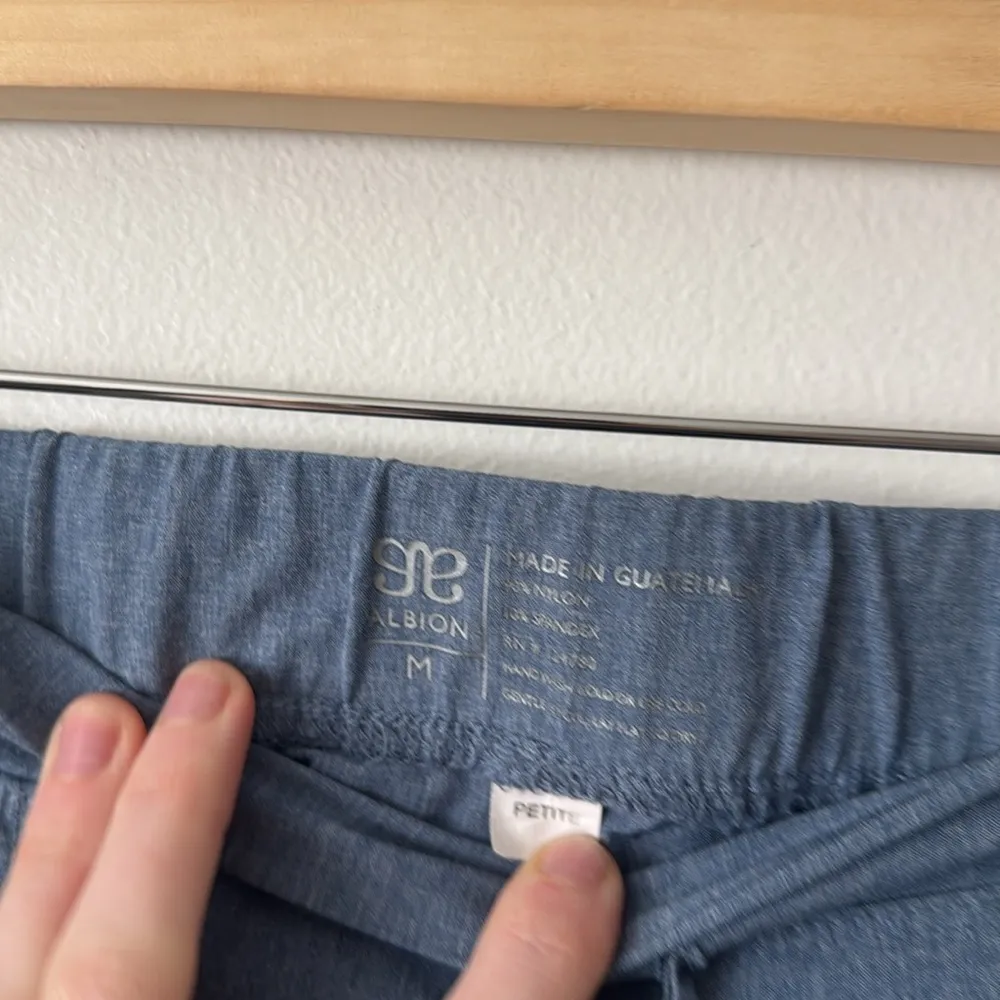 Albion Destination Joggers in Chambray M - Image 4