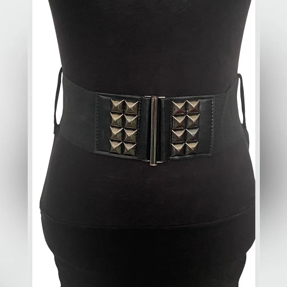 BODY CENTRAL Black Removable Studded Belt Mini Dress Small - Image 4