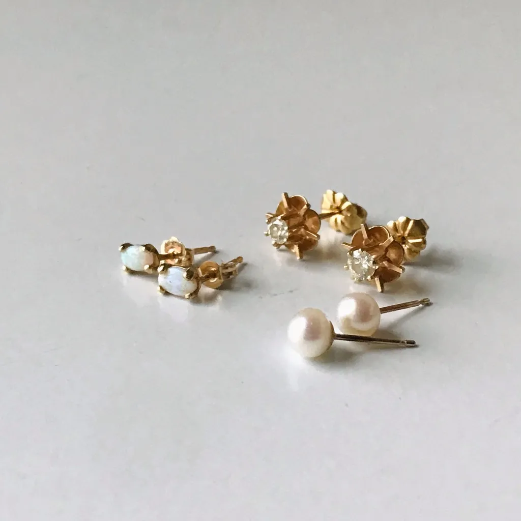 14 K Gold Diamond Stud Earring Bundle, Vintage - Image 4