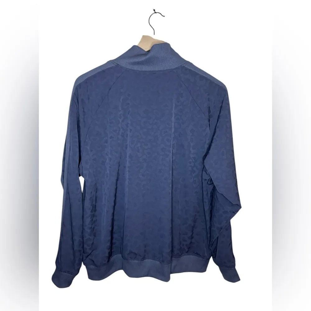 Athleta Brooklyn Bomber Jacket Size XL Blue Leopard Printed - Image 6