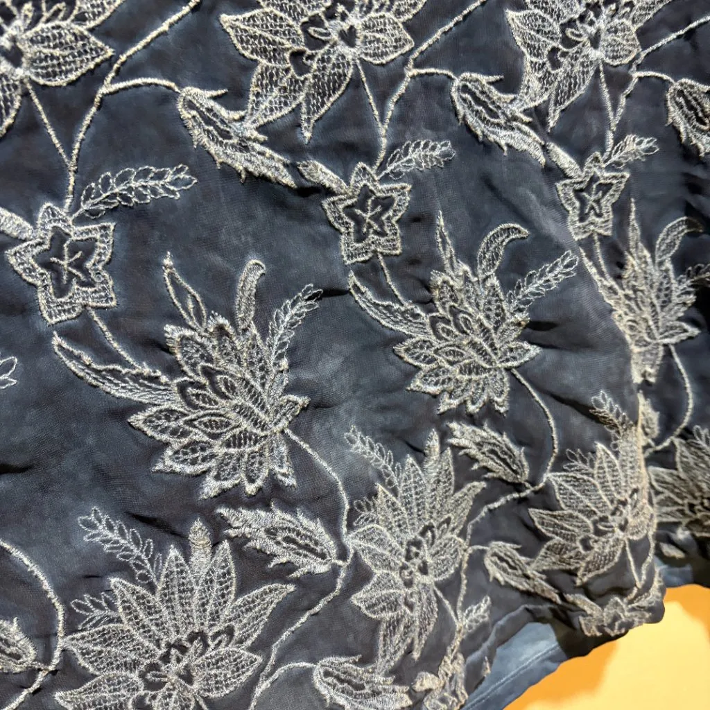 Soft Surroundings 3X Kimbra Embroidered Floral Blue Lace V Neck Roll Tab Top - Image 6