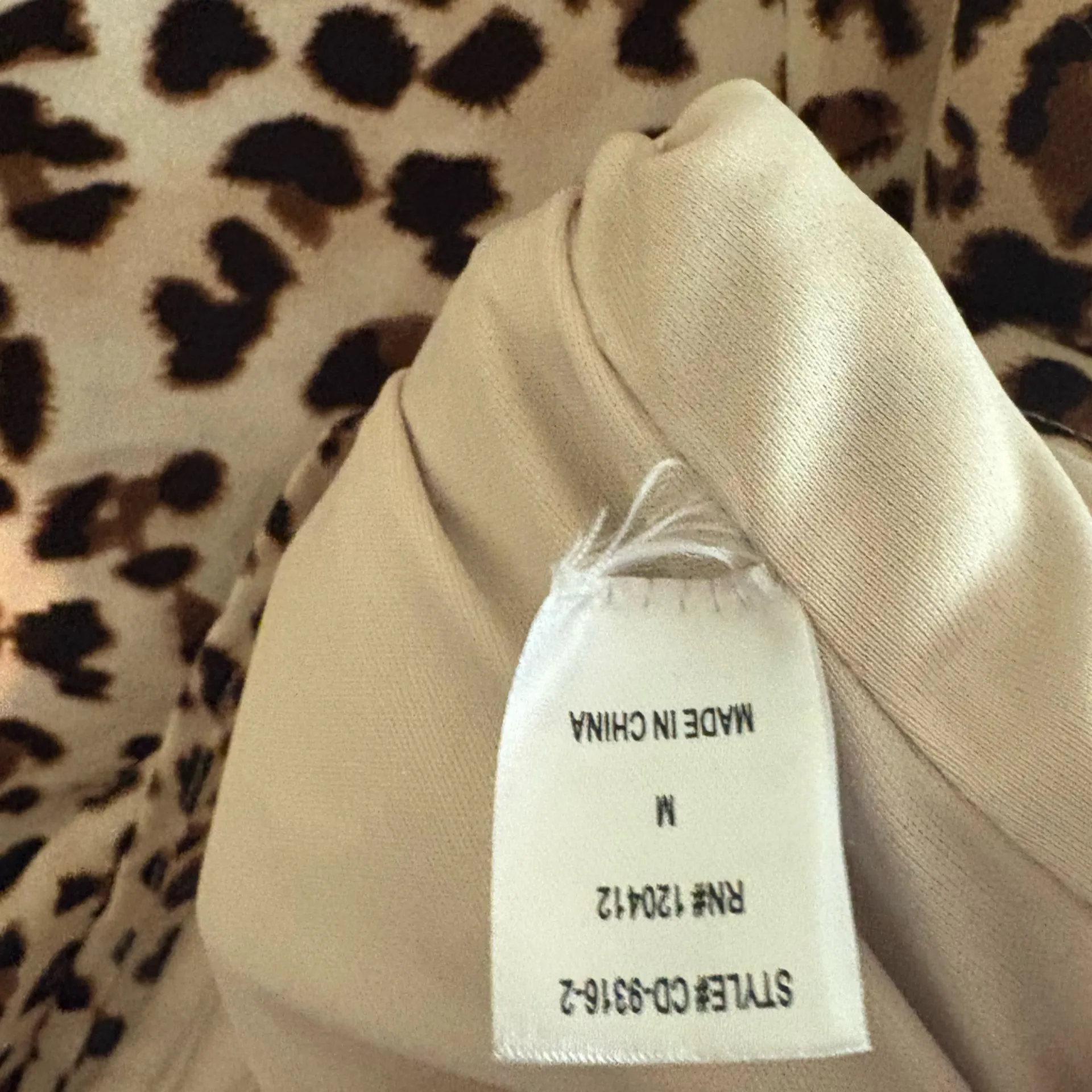 Kittenish Animal Print Tie Front‎ Dress Size Medium - Image 9