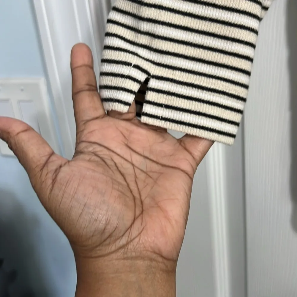 Villager Sport Women’s full zip sweater - Image 4