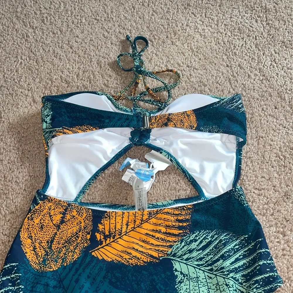 Cupshe One Piece Swimsuit - Blue and Orange Leaf Print size medium swim wear NWT - Image 9