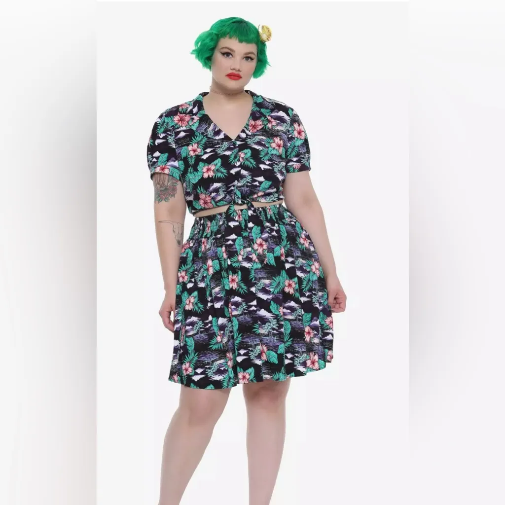 NWT Hot Topic Skirt - Image 3