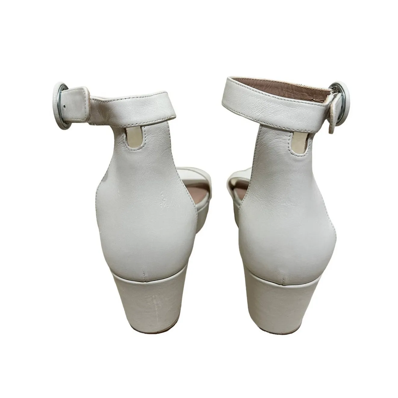 Stuart Weitzman white capri platform‎ sandals size 10 - Image 5