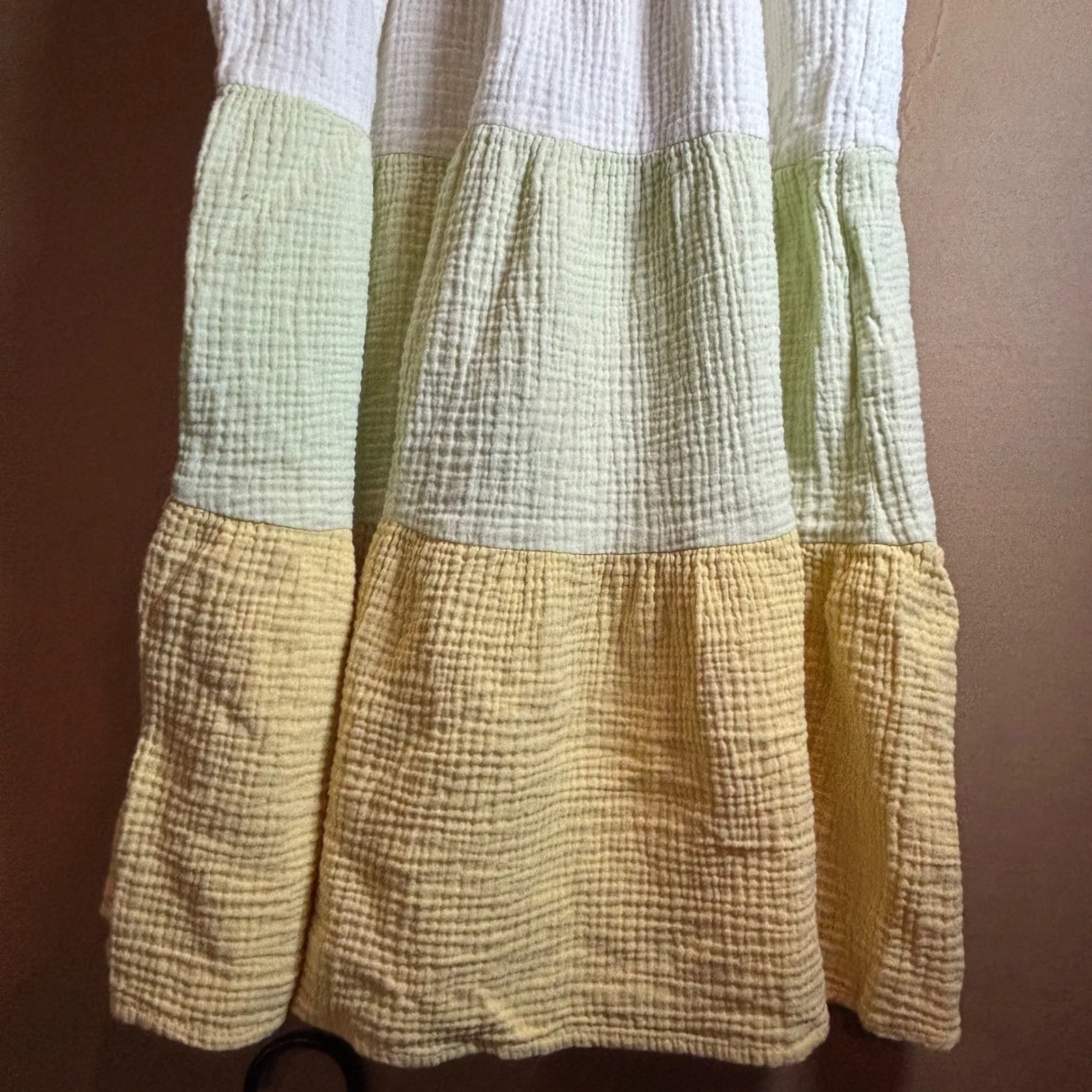 SCOOP Tiered Gauze Midi Dress White Light Green Yellow Spaghetti Strap M 8 10 Size undefined - Image 4