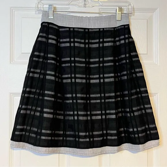 Gray/Black Plaid Overlay Reversible Skirt - Image 81