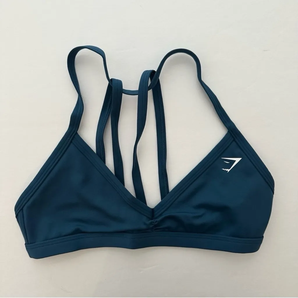 Gymshark S Training Cycling Shorts & Minimal Sports Bra Set - Image 2