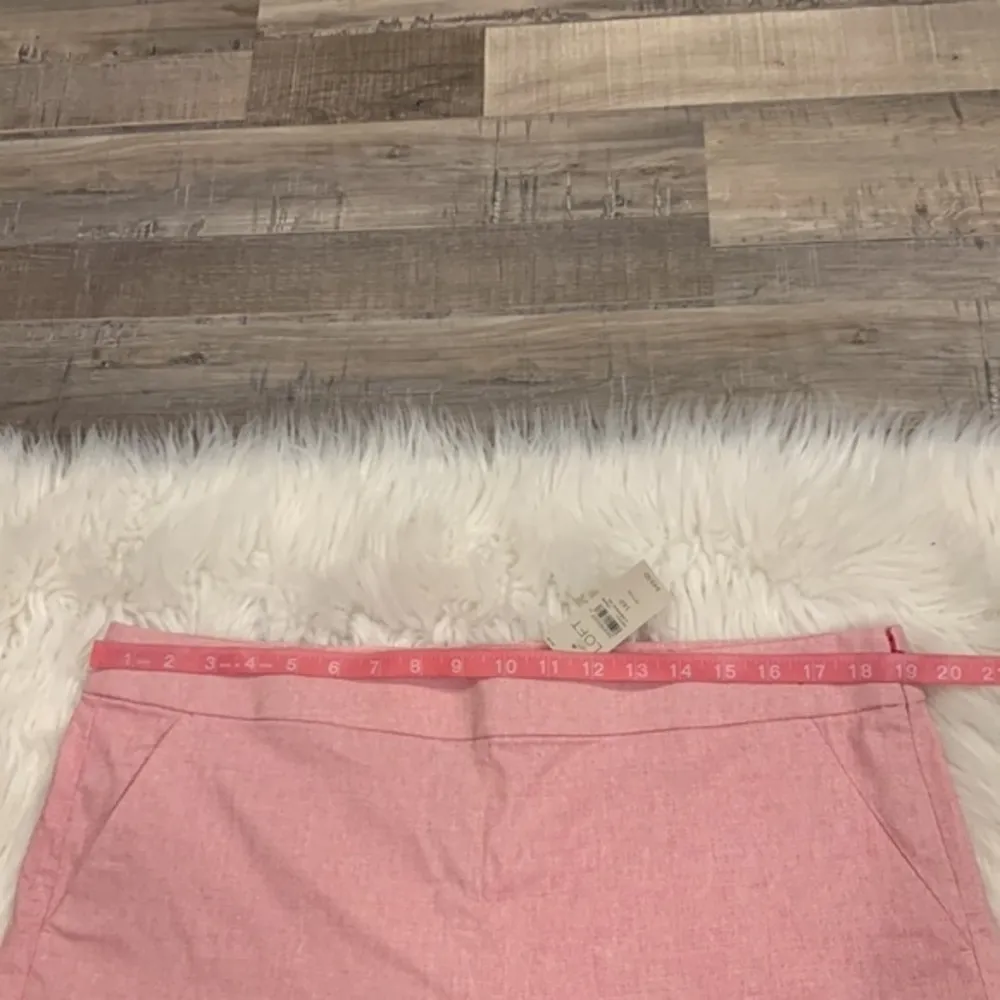 NWT Loft side zip ruffle hem dress shorts 14P - Image 4