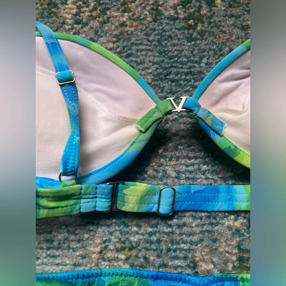 Vintage 80/90s Venus lagoon padded underwire mesh skirted bikini, size 12 C - Image 5