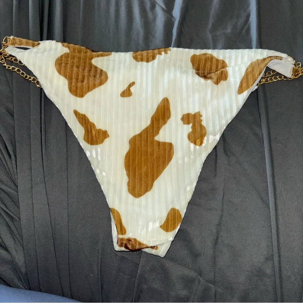 SHEIN Cow Print Bikini Set - Image 4
