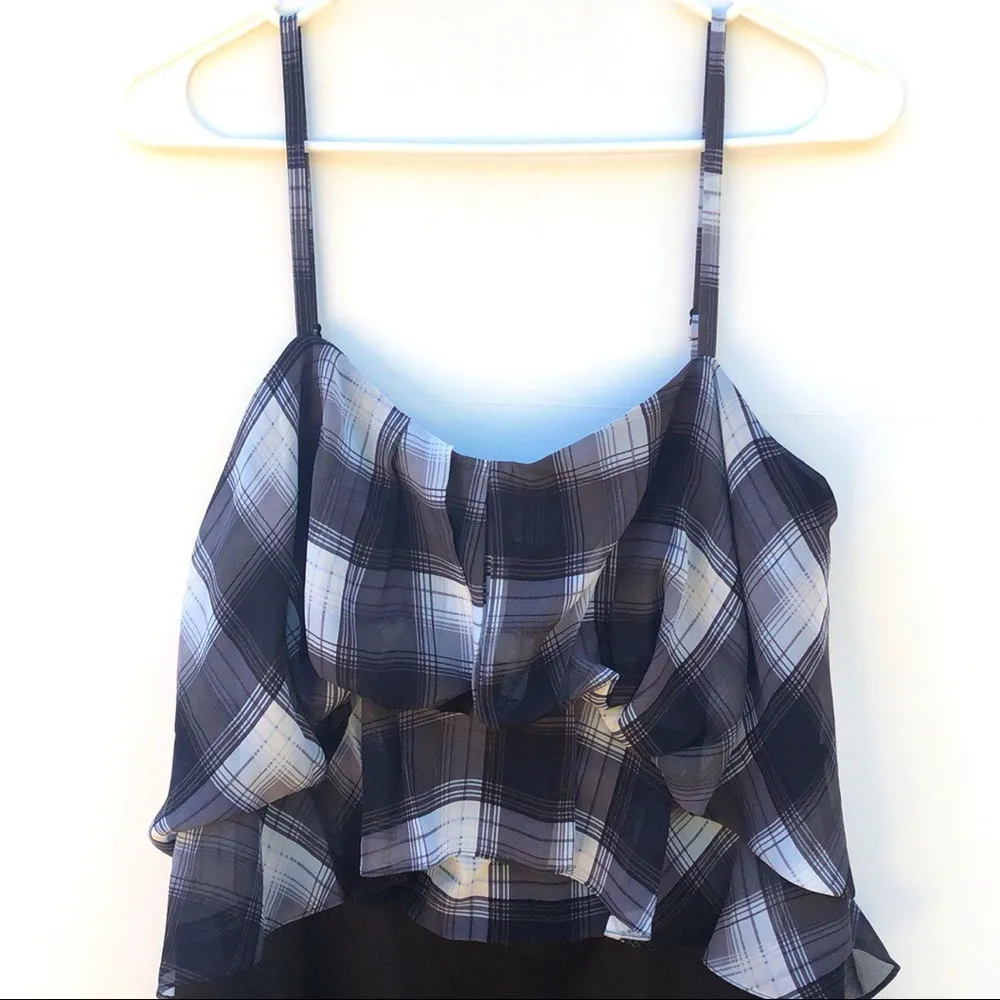 NWT BCBGMAXAZRIA Womens size 10 Sleeveless Black Plaid Silk Dress - Image 3