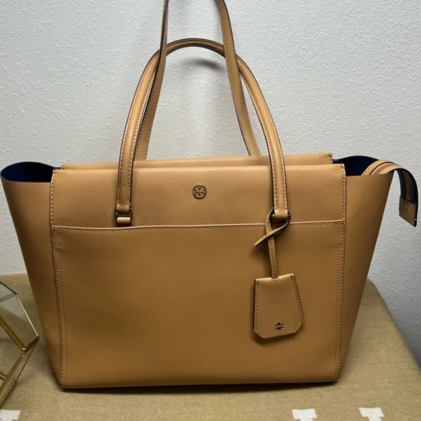 Tory Burch Leather Tote Light Brown - Image 5