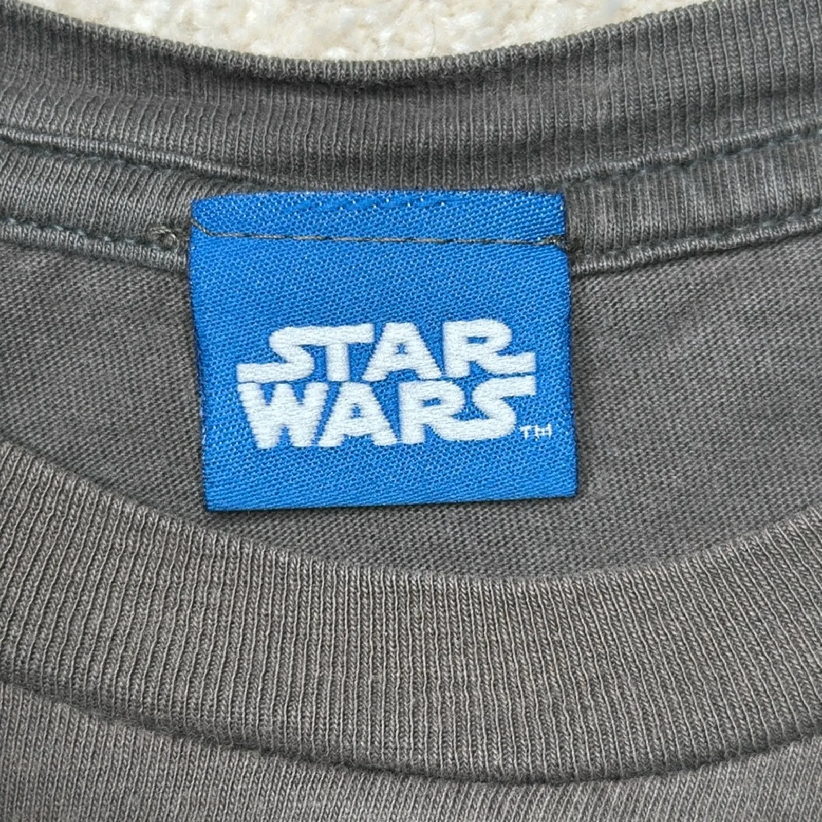 Starwars: Vintage Style Gray Tee - Image 3