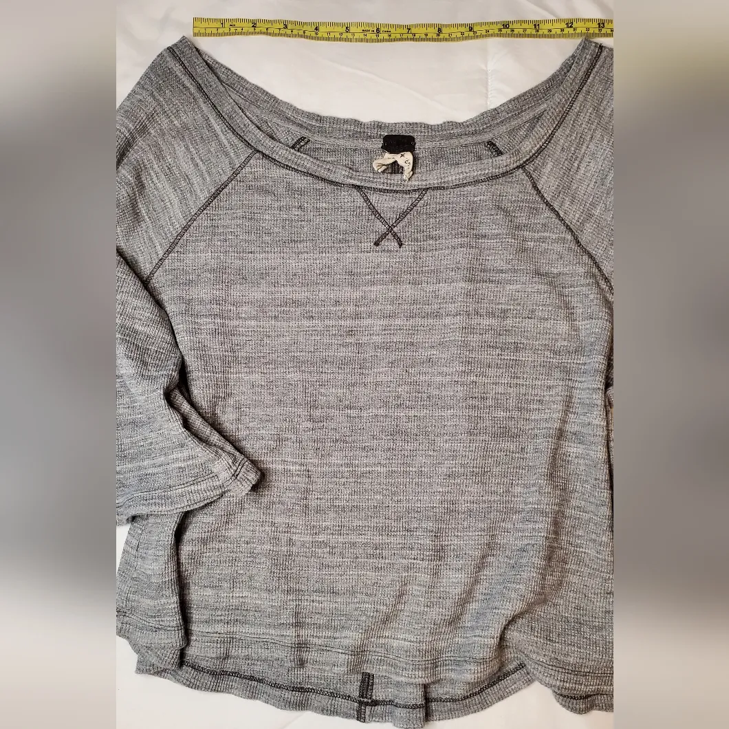 We The Free  Gray Raglan Crop Sweatshirt Size:S - Image 6