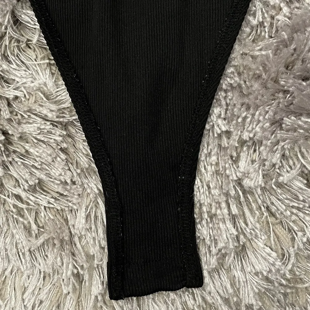 TOPSHOP Black Lace Trimmed Bodysuit One Piece Size 2 - Image 4