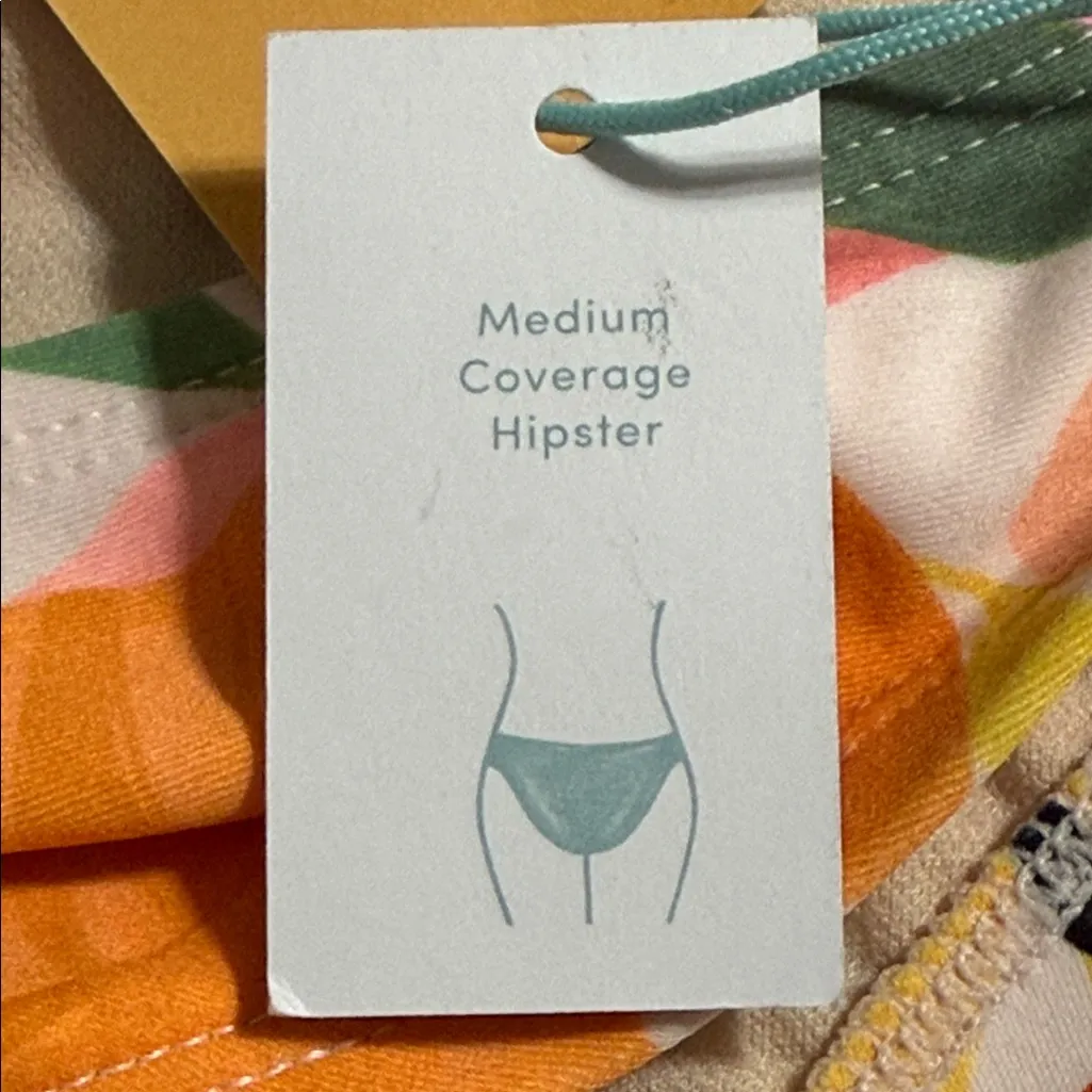 Kona Sol women’s size medium bikini bottom medium coverage hipster fit floral - Image 5