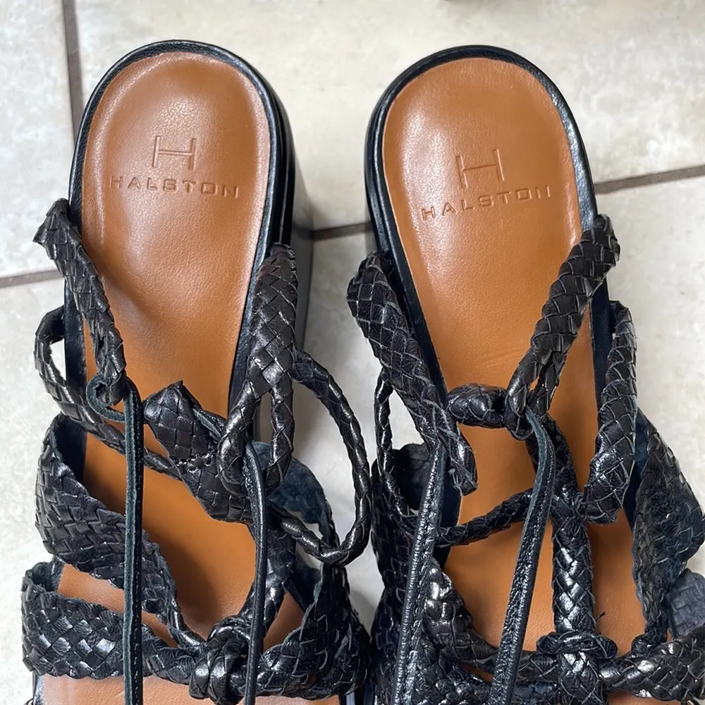 7.5 Halston Piper Strappy Block Chunky Sandal Heels Black Leather Braided - Image 5
