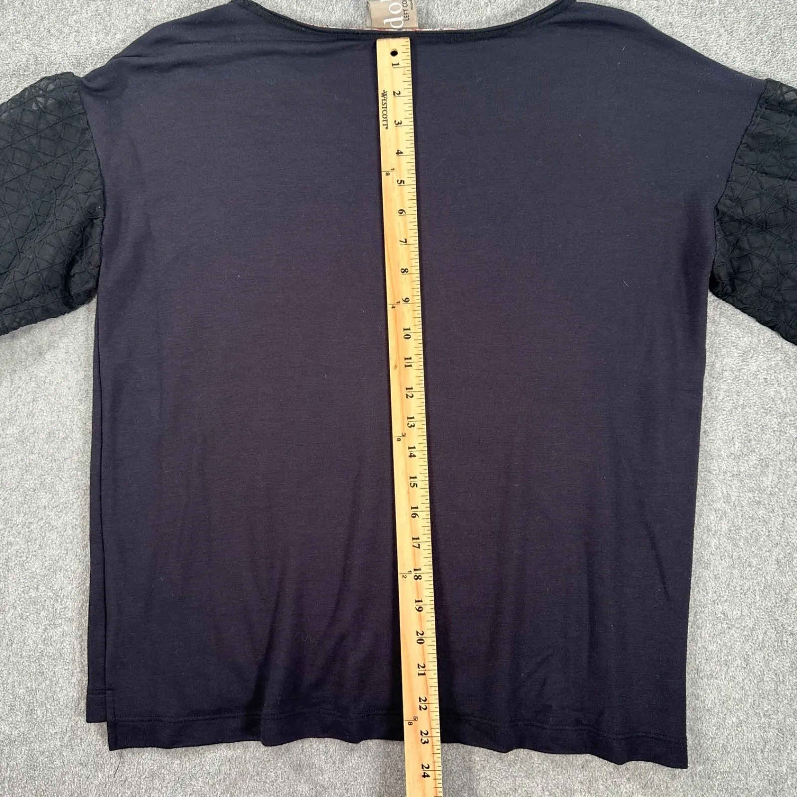 Anthropologie Dolan Lace Short Sleeve Top Women's Small Black / Navy Blue Terry - Image 7