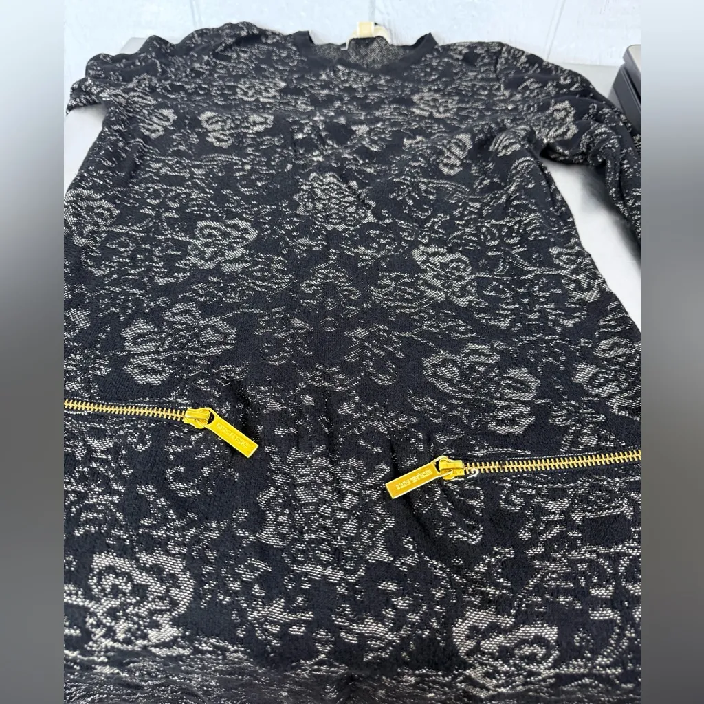 Michael Kors Black and Gray Patterned Long Sleeve Dress - Image 4