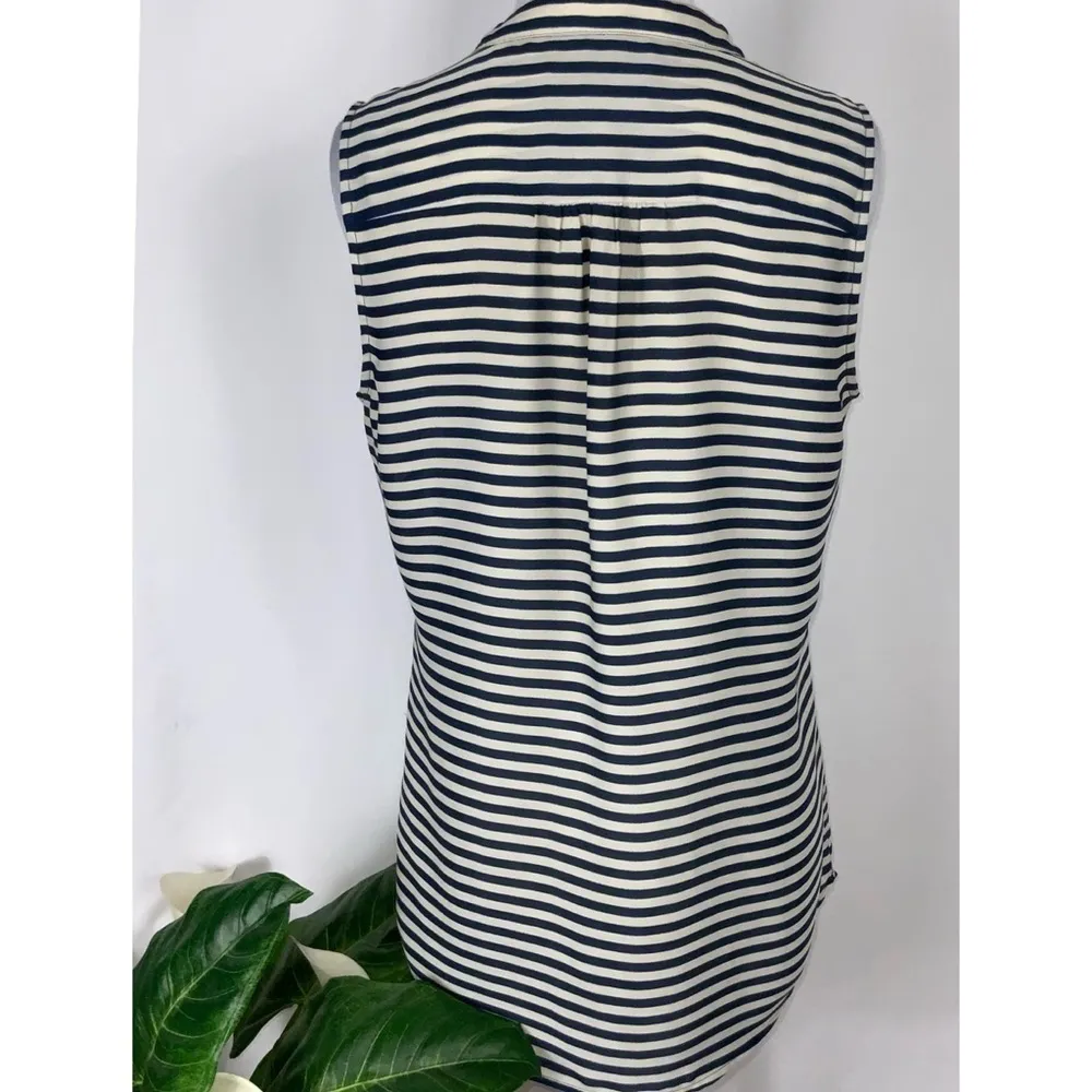 Banana Republic Navy Blue & Light Tan Striped Sleeveless 1/2 Snap Size 6 - Image 6