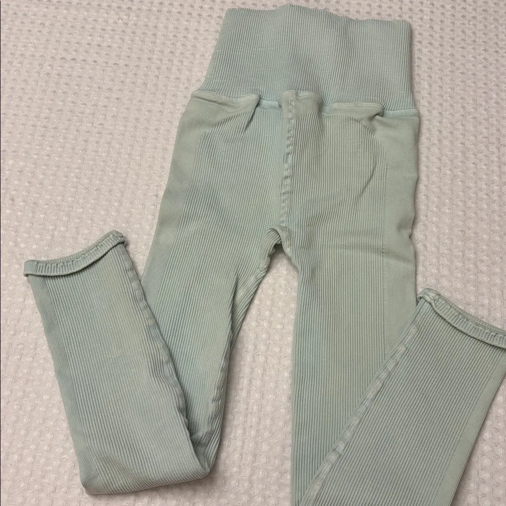 NEW! Free People Movement HAPPINESS RUNS Ribbed Mint Green Leggings XS/S - Image 13