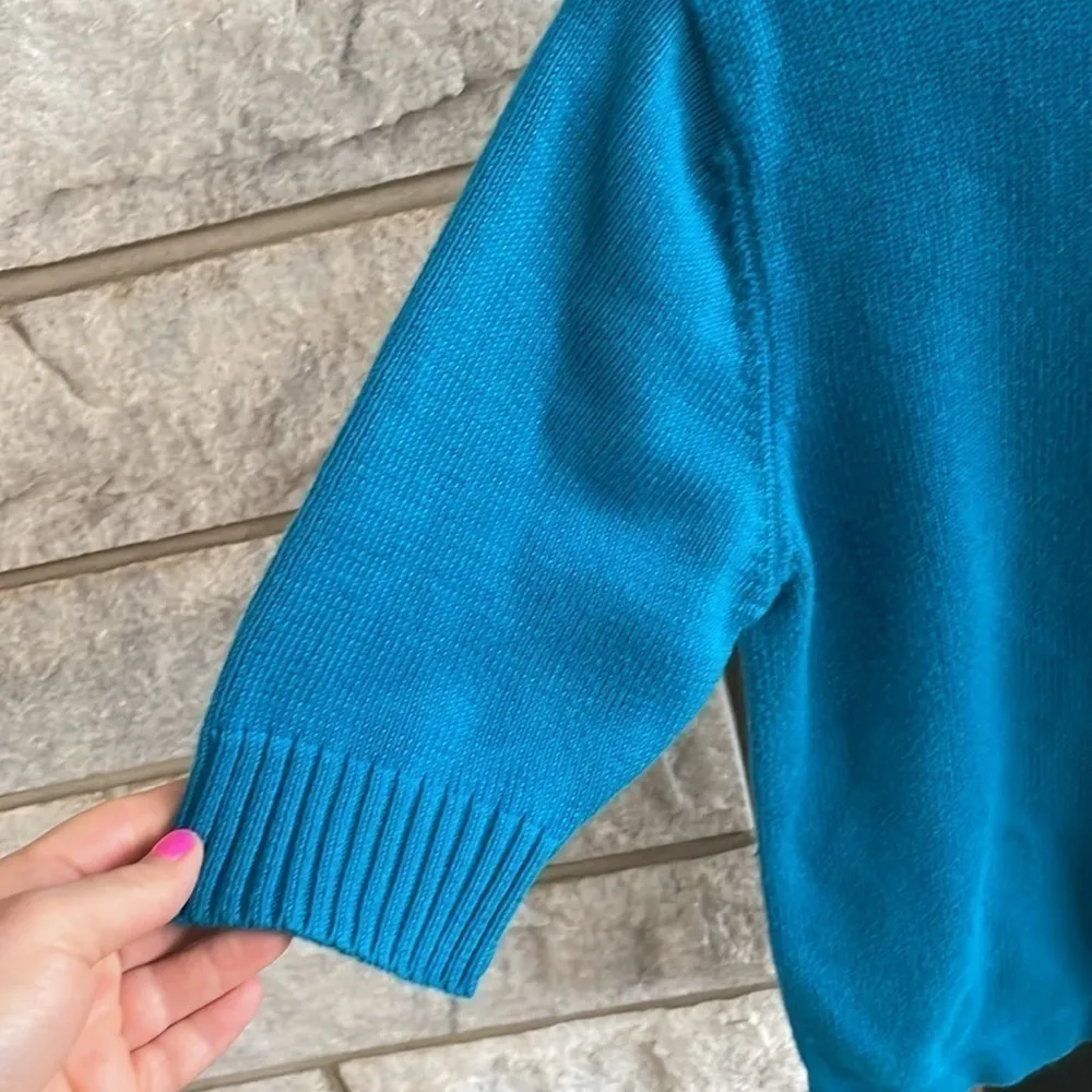 short sleeve mock neck sweater sz small - Image 2