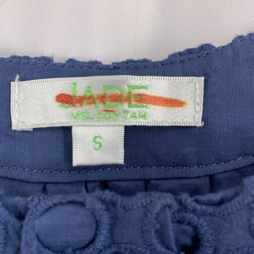 Jade Melody Tam Blue Eyelet Sleeveless Top Small - Image 3