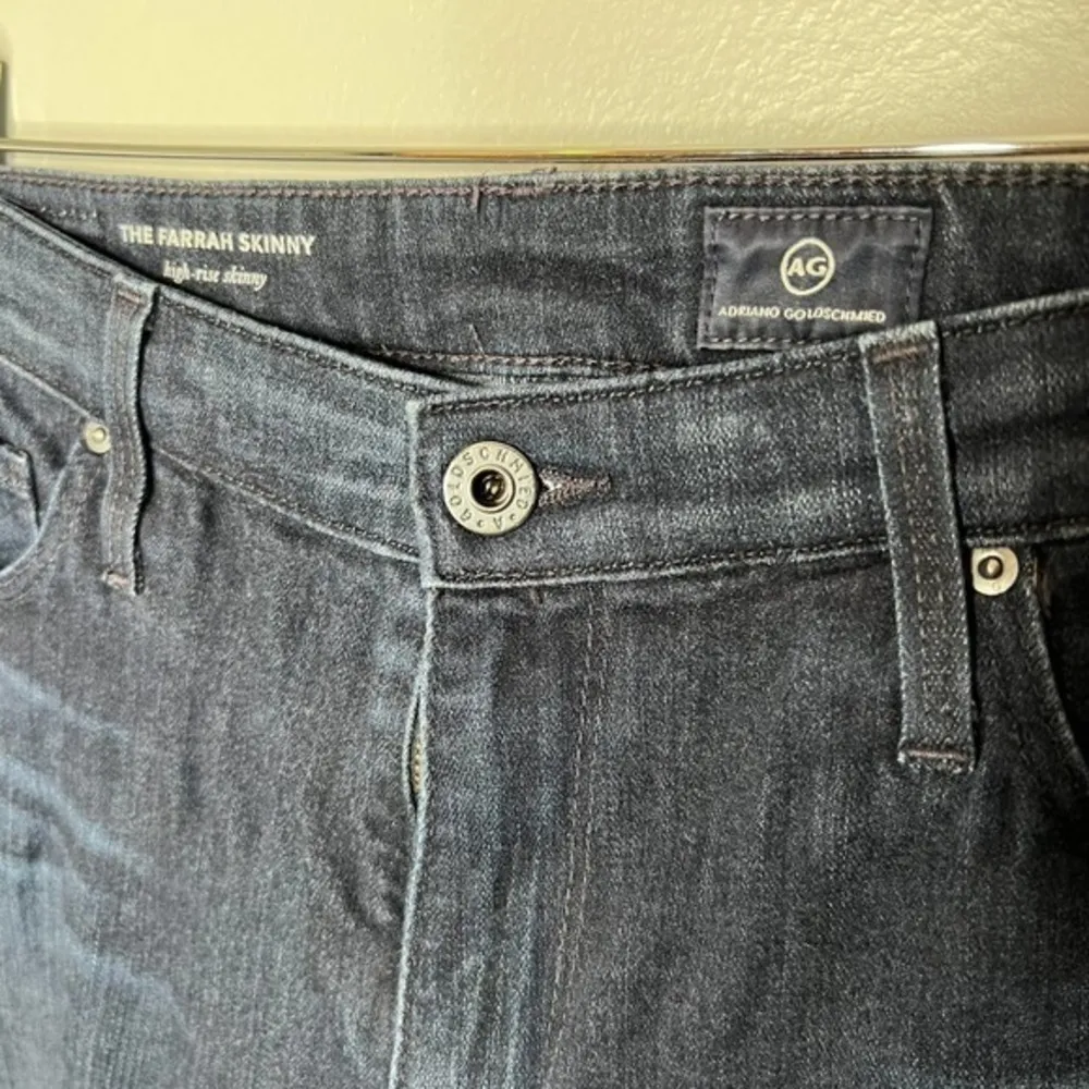 AG Adriano Goldschmied high rise farrah skinny ankle dark wash jeans size 28 R - Image 5