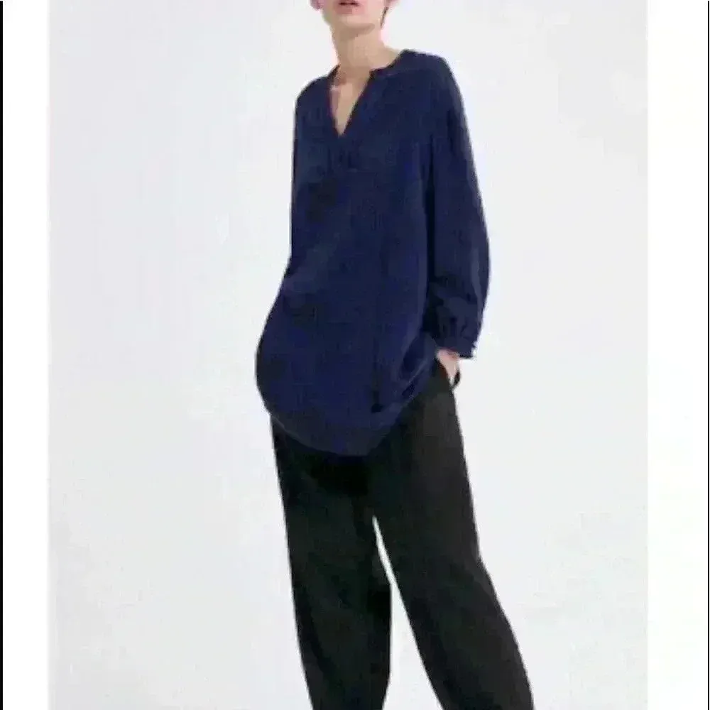 ZARA‎ Navy Lace Insert V-Neck Tunic Top Size XS - Image 2