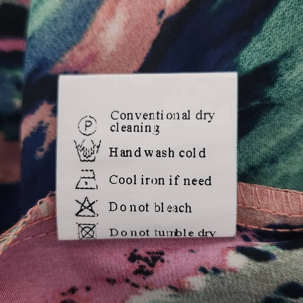 Colorful Abstract Print Boho Blouse with V - Image 8