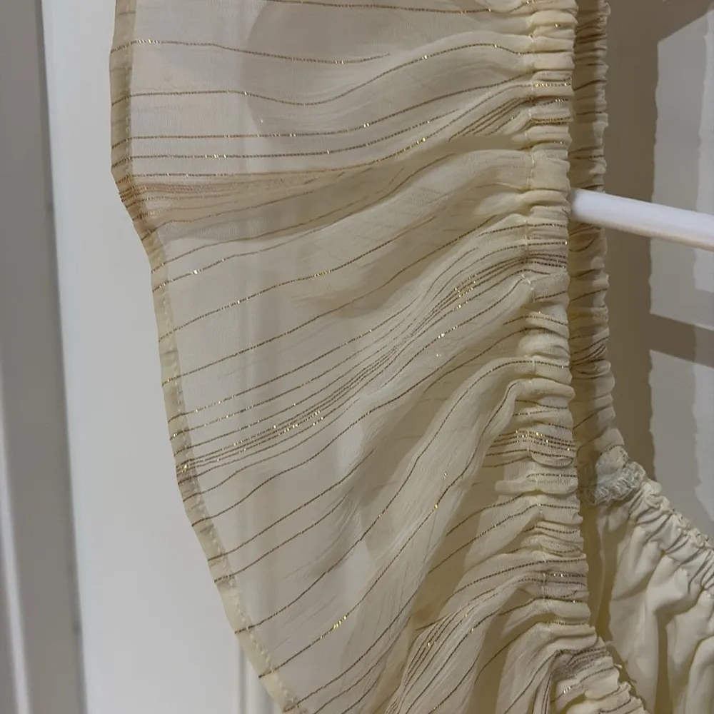 Express Cream and gold tank top - Image 5