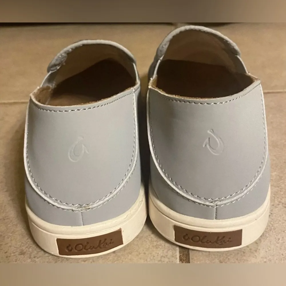 OLUKAI Pehuea Women's Slip On Sneakers, Casual Everyday Shoes Sz 7.5 Pale Gray - Image 8
