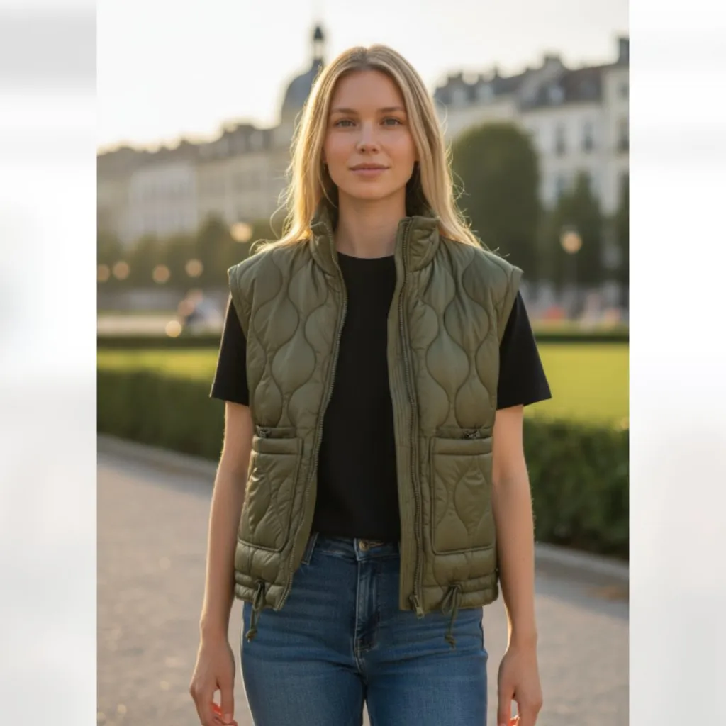 NWOT ZARA Khaki Green Puffer Jacket Sleeveless Pockets Lightweight Oversize M - Image 2