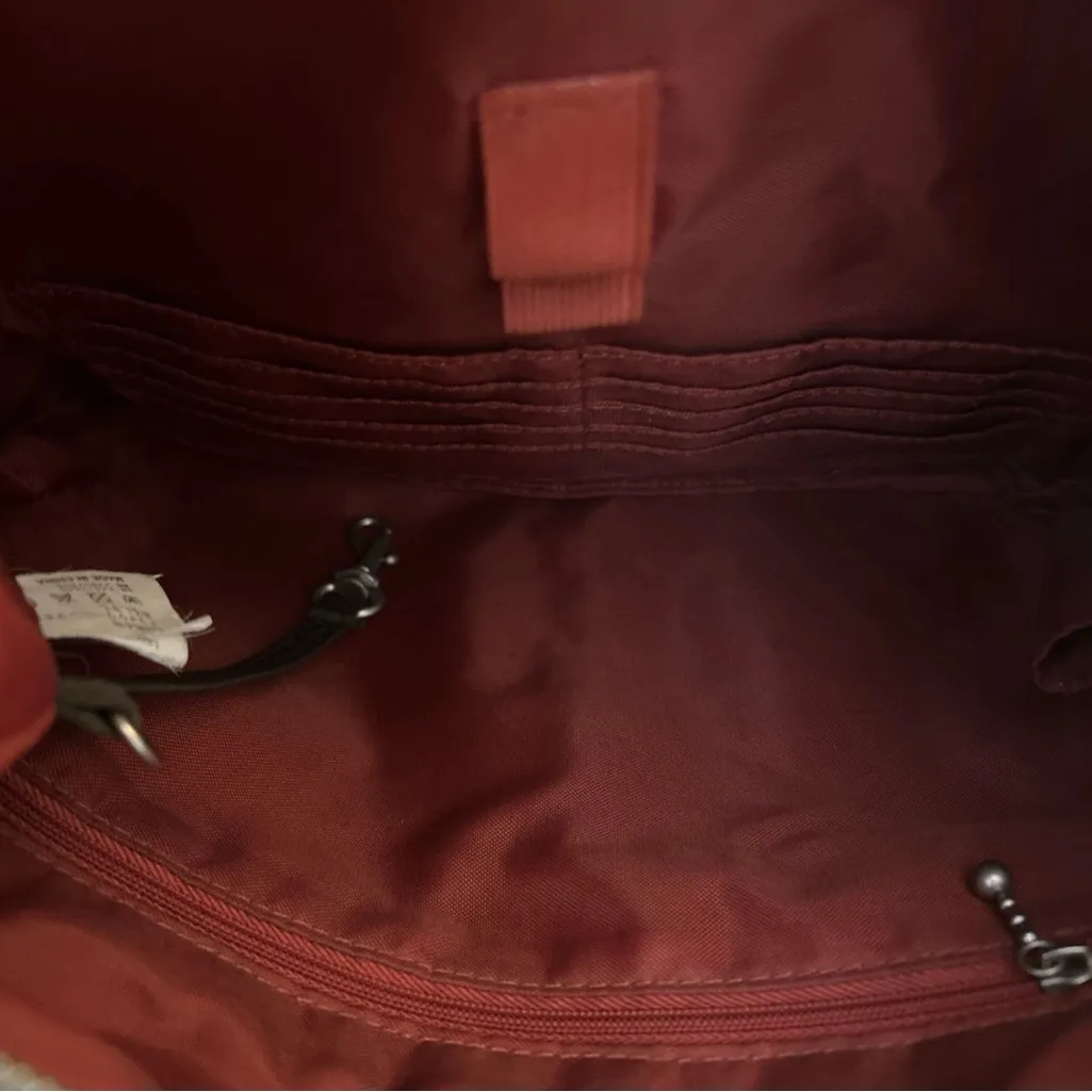 Baggallini Crossbody Messenger Sling Bag - Purse - Image 3