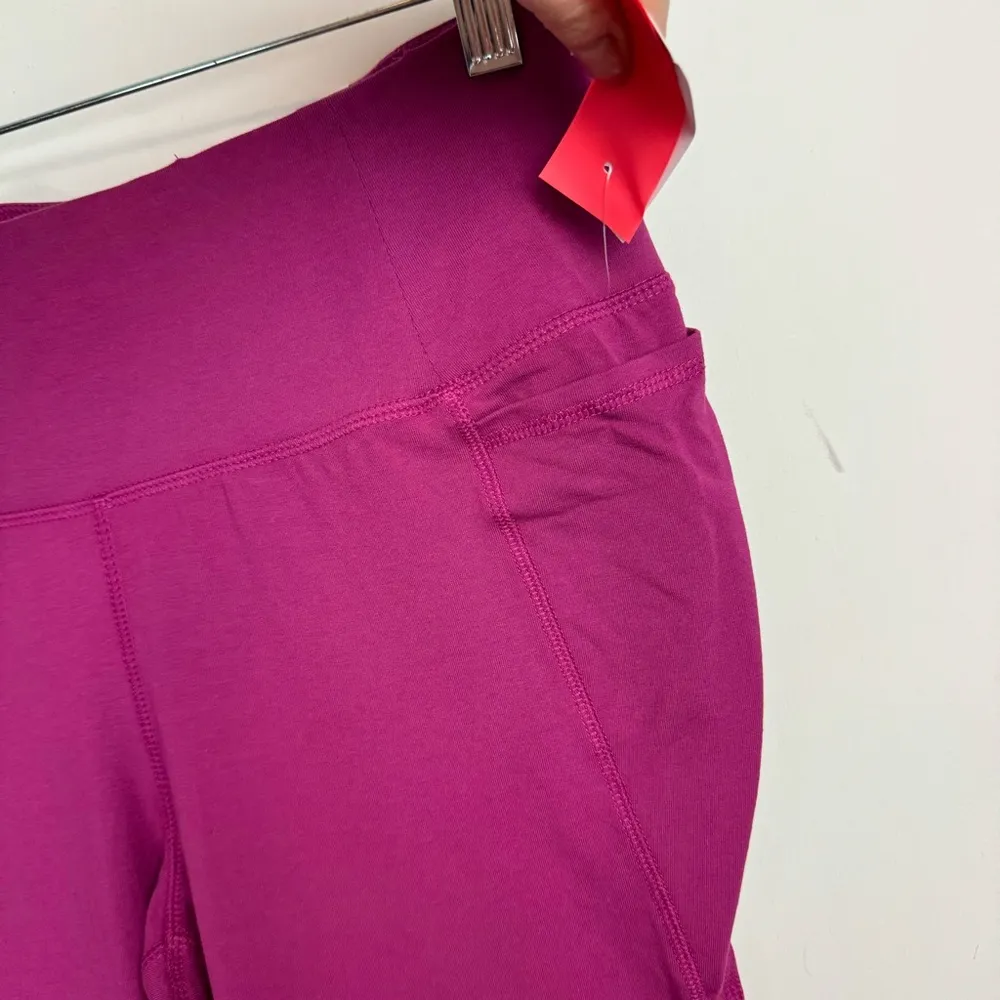 NWT Livi Active Sz 14/16 High Rise Stretch Crop Leggings Capri Pink Berry - Image 9